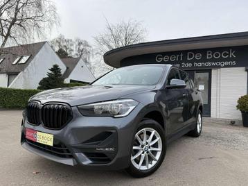 BMW X1 AUT/SPORT/SOUNDSYS/PANO DAK/PDC/ZETELVERW (bj 2020) beschikbaar voor biedingen