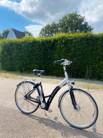 Damesfiets Batavus 3 versnellingen 28” RIJKLAAR