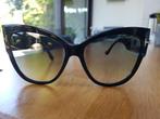 Tom Ford zonnebril dames (nieuwstaat), Handtassen en Accessoires, Zonnebrillen en Brillen | Dames, Zonnebril, Zo goed als nieuw