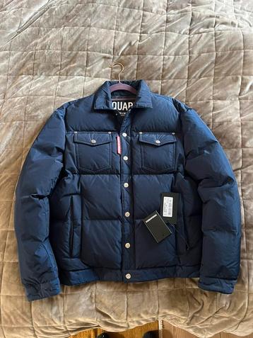 Dsquared  beschikbaar voor biedingen