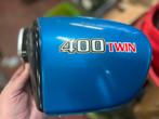 Zijdeksel Honda CB400 Twin, links. Nieuwwaardig., Motoren, Ophalen of Verzenden, Gebruikt
