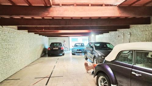 Grand garage / entrepôt / garde-meubles - 96 m² - Liège, Immo, Garages en Parkeerplaatsen
