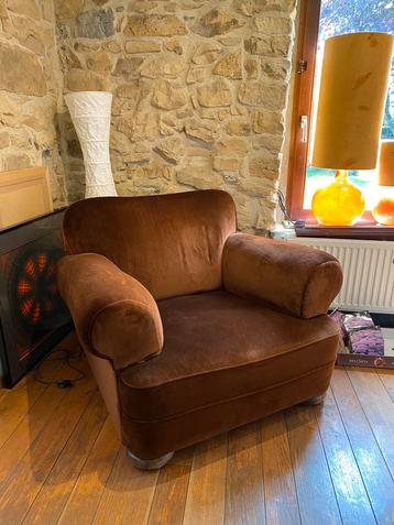 Gros fauteuil solo vintage velours brun rare beschikbaar voor biedingen