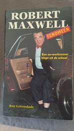 Robert Maxwell - Een ex-medewerker klapt uit de school, Ophalen