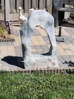 Natuursteen ( en of fontein )., Tuin en Terras, Tuinbeelden, Ophalen, Zo goed als nieuw