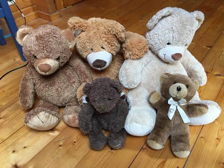 Verschillende Knuffelberen, Kinderen en Baby's, Speelgoed | Knuffels en Pluche, Zo goed als nieuw, Beer, Ophalen of Verzenden