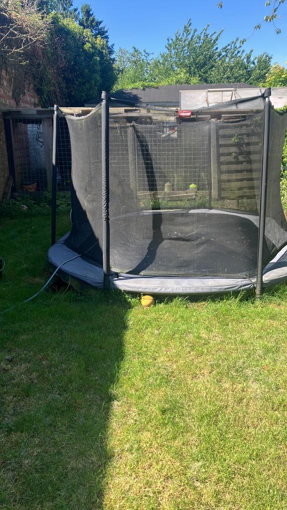 Berg ingroud grand favourite, Kinderen en Baby's, Speelgoed | Buiten | Trampolines, Zo goed als nieuw, Ophalen