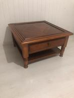 Très belle table de salon en merisier, Antiquités & Art, Enlèvement