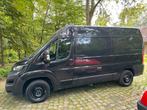 Puegeot Boxer l2h2 zwart met inbouwkasten, Auto's, Voorwielaandrijving, 4 deurs, 4 cilinders, 2500 kg