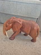 Jaren 70 grote zware hout gesneden olifant, Antiek en Kunst, Ophalen