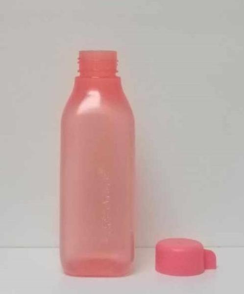 Tupperware™ « Eco Fles vierkant » 500 ml - salmon, Huis en Inrichting, Keuken | Tupperware, Nieuw, Bak of Kom, Oranje, Verzenden