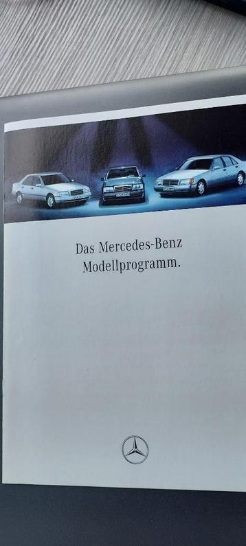 oude folder van Mercedes beschikbaar voor biedingen