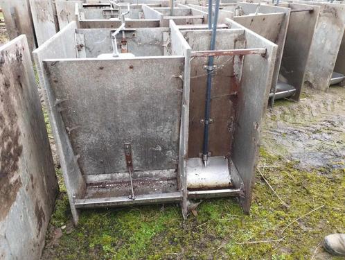 voederbakken, Doe-het-zelf en Bouw, Overige Doe-Het-Zelf en Bouw, Gebruikt, Ophalen