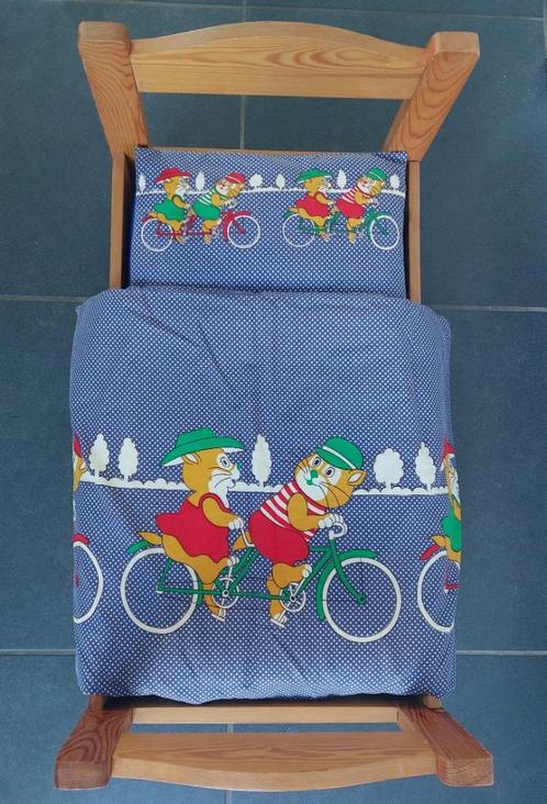 Handmade houten poppenbed, Kinderen en Baby's, Speelgoed | Poppen, Zo goed als nieuw, Overige typen, Ophalen