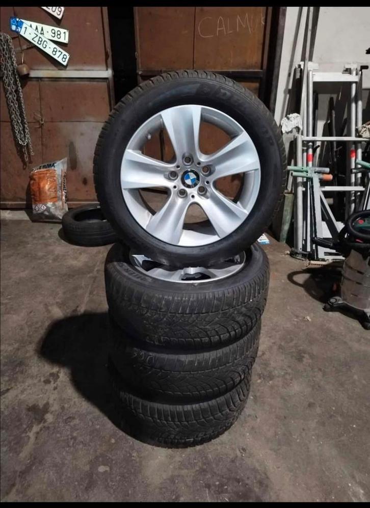 Bmw jante 17 avec pneus 225/55/17hiver F10 série 5, Auto diversen, Wieldoppen