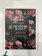 Eveline Helmink - Handboek voor mindere dagen, Ophalen of Verzenden, Zo goed als nieuw, Eveline Helmink