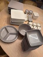 70-delig eetservies SERAX, Ophalen, Overige materialen, Zo goed als nieuw, Effen