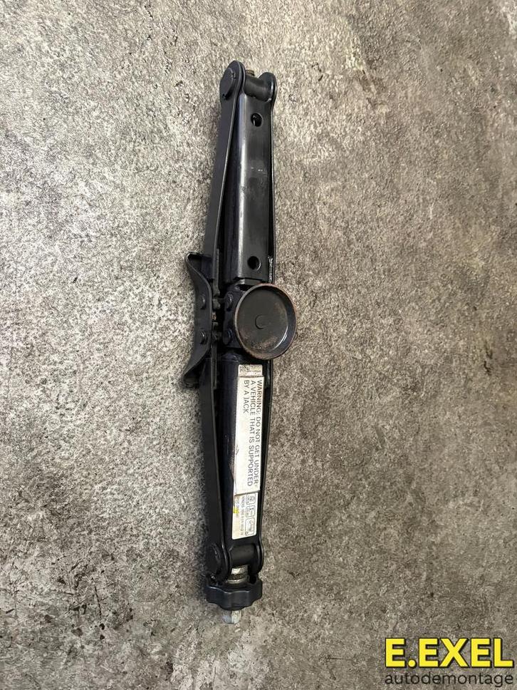 Krik Mercedes Vito W447 Vanaf 2014 A6395800218, Autos : Divers, Outils de voiture, Utilisé, Enlèvement ou Envoi