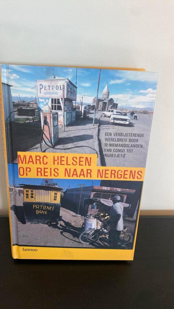 M. Helsen - Op reis naar Nergens, Boeken, Reisverhalen, Zo goed als nieuw, Ophalen