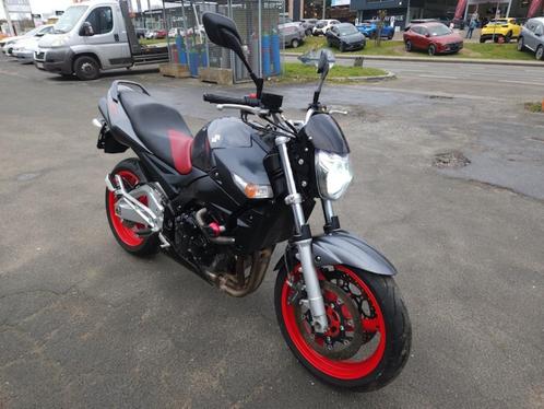 Suzuki GSR 600 garantie 12 mois " Moto46", Motoren, Motoren | Suzuki, Bedrijf, Naked bike, meer dan 35 kW, 4 cilinders, Ophalen