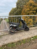 Piaggio zip 2t 70cc a klasse 2013 met begrenzer, Fietsen en Brommers, Scooters | Piaggio, Ophalen, Tweetakt, Klasse A (25 km/u)