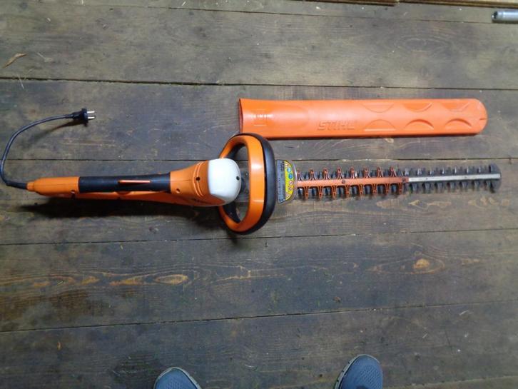 Stihl HSE 81 heggenschaar 60 cm draaibaar handvat, Tuin en Terras, Heggenscharen, Zo goed als nieuw, Elektrisch, Ophalen