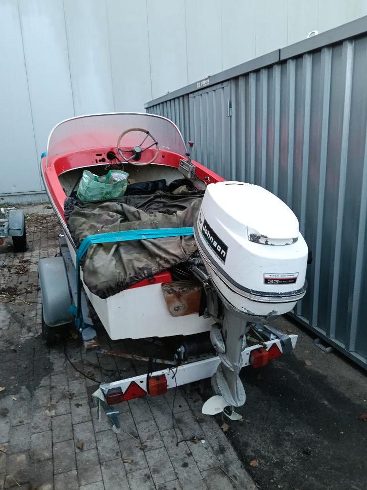 Plezier bootje VERLAAGD IN PRIJS, Watersport en Boten, Motorboten en Motorjachten, Gebruikt, Polyester, Tot 6 meter, Benzine, Buitenboordmotor