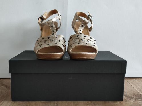 BEORIGINAL Sandalen met hak mt 39, Kleding | Dames, Schoenen, Zo goed als nieuw, Sandalen of Muiltjes, Overige kleuren, Ophalen of Verzenden
