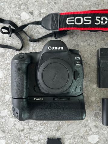 Canon 5D mk IV + battery grip - 55K clicks beschikbaar voor biedingen
