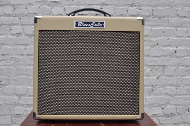 Roland Blues Cube Hot, Muziek en Instrumenten, Versterkers | Bas en Gitaar, Ophalen