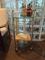 Vintage serveerwagentje, Ophalen