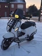 Vespa Sprint 50cc B klasse A/B knop FULL option + carbon, Fietsen en Brommers, Scooters | Vespa, Ophalen, Vespa S, 49 cc, Benzine