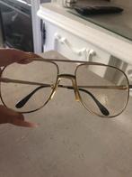 Populaire vintage bril Lacoste 101 met groene beentjes, Ophalen of Verzenden, Zo goed als nieuw, Bril
