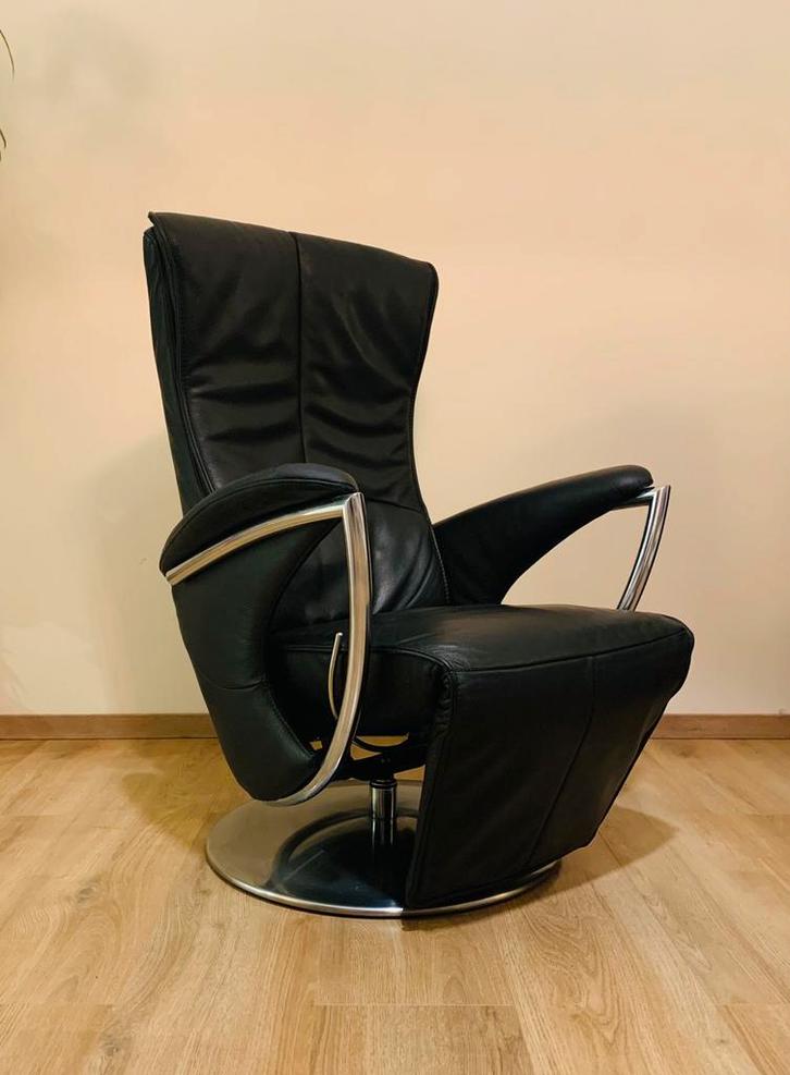 Sublieme relaxfauteuil ZGAN, Huis en Inrichting, Fauteuils, Zo goed als nieuw, Leer, Metaal, 50 tot 75 cm, 75 tot 100 cm, Ophalen of Verzenden
