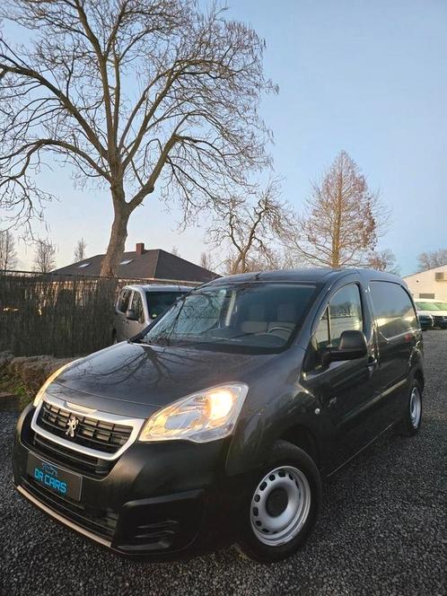 PEUGEOT PARTNER 3ZIT-LICHTEVRACHT/BENZINE/-CRUIS-BLUETOOTH, Auto's, Bestelwagens en Lichte vracht, Bedrijf, Te koop, ABS, Airbags