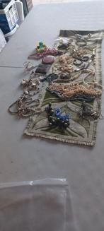 LOTS BIJOUX ANCIEN ET VINTAGE, Bijoux, Sacs & Beauté, Bijoux anciens, Enlèvement, Autres matériaux, Collier