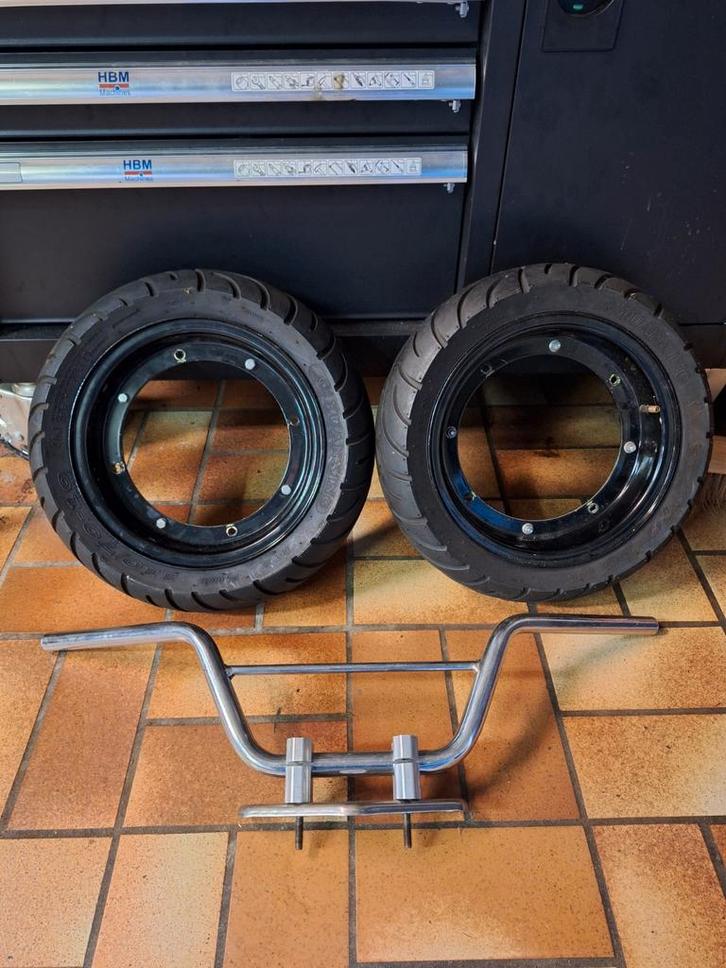 Set Maxxis banden met velgen en bmx stuur, Motos, Pièces | Toutes-marques, Enlèvement