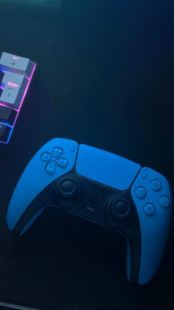 Ps5 controller beschikbaar voor biedingen