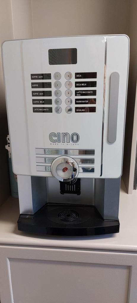 Koffiemachine Rheavendors Cino Ec, Elektronische apparatuur, Koffiezetapparaten, Gebruikt, Koffiemachine, 4 tot 10 kopjes, Afneembaar waterreservoir