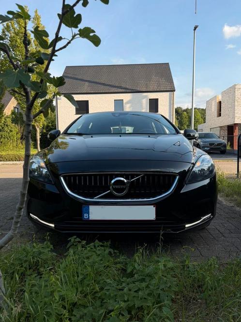 Volvo V40 D2 Business - 2018, Auto's, Volvo, Particulier, V40, Isofix, Diesel, Euro 6, Berline, 5 deurs, Handgeschakeld, Zwart