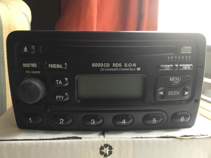Originele Ford radio cd (RDS) 6000CD : 60 €, Auto diversen, Autoradio's, Zo goed als nieuw, Ophalen of Verzenden