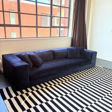 Grote Donkerblauwe navy velvet zetel 3m beschikbaar voor biedingen