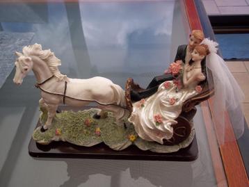 statuette vintage beschikbaar voor biedingen