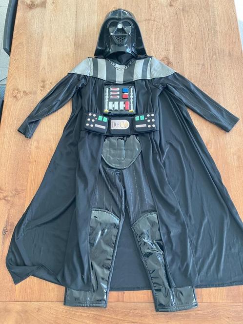Star Wars Darth Vader verkleedpak kostuum met masker 5-6 jaa, Enfants & Bébés, Costumes de carnaval & Déguisements, Utilisé, Garçon ou Fille