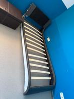 Kinder bed + poef, Ophalen
