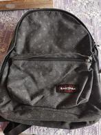 Donkergrijze rugzak eastpak. Hoogte 45 cm. Breedte 30 cm., Handtassen en Accessoires, Tassen | Rugtassen, 40 cm of meer, Nieuw