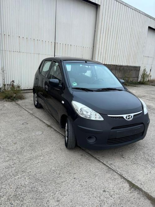 Hyundai I10 1.1 essence Bj 2010 160000km HOMOLOGUÉE, Autos, Hyundai, Entreprise, Achat, i10, Airbags, Alarme, Radio, Essence, Hatchback