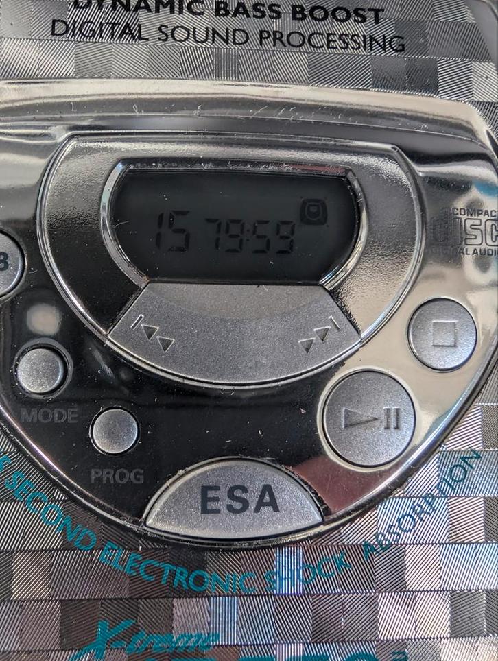 Vintage PHILIPS AZ 7884

het Topmodel  Portable discman, Audio, Tv en Foto, Walkmans, Discmans en Minidiscspelers, Discman, Ophalen of Verzenden