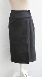 Mooie antracietgrijze wollen wikkelrok maat S, Kleding | Dames, Rokken, Ophalen of Verzenden, Zo goed als nieuw, Maat 36 (S), Grijs