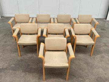 Rud Thygesen & Johnny Sørensen for Magnus Olesen chairs beschikbaar voor biedingen